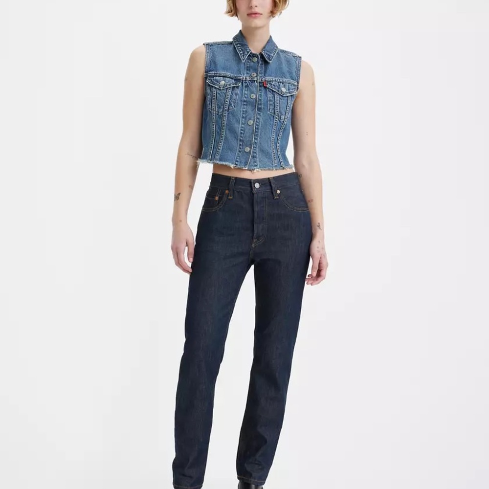 Levi’s Women’s 501 Original Fit Jeans W23 L32 Dark Wash High Rise Button Fly